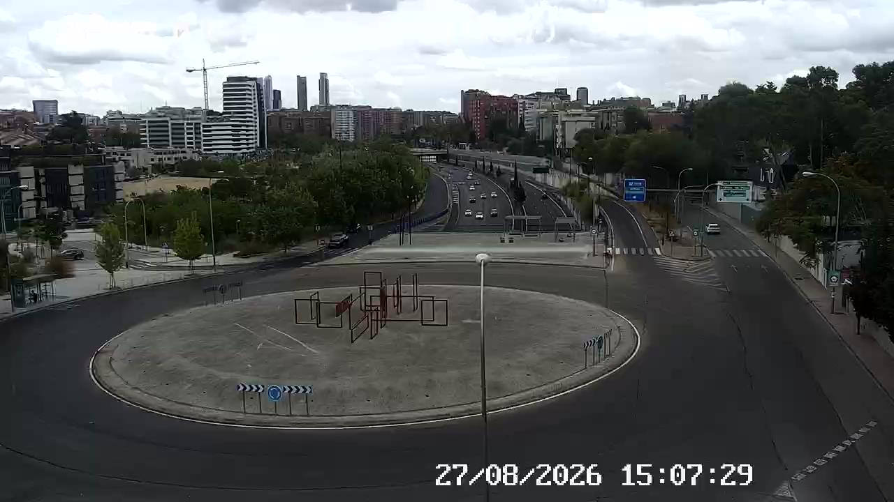 Cámara M30 Pk 26+500 (Av. Ilustración)
