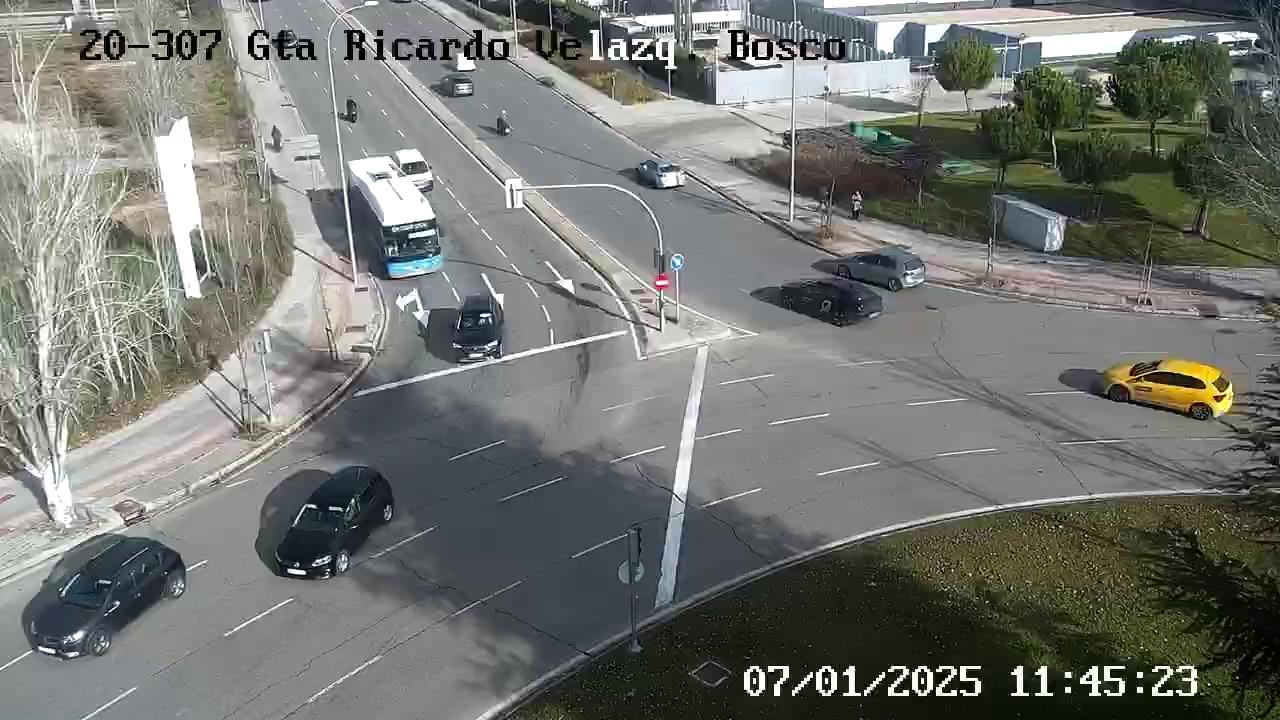 CALLE RICARDO VELAZQUEZ BOSCO